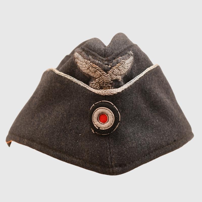 GERMAN WWII LUFTWAFFE OFFICERS OVERSEAS CAP.