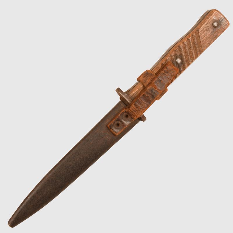 GERMAN WWI TRENCH FIGHTING KNIFE.