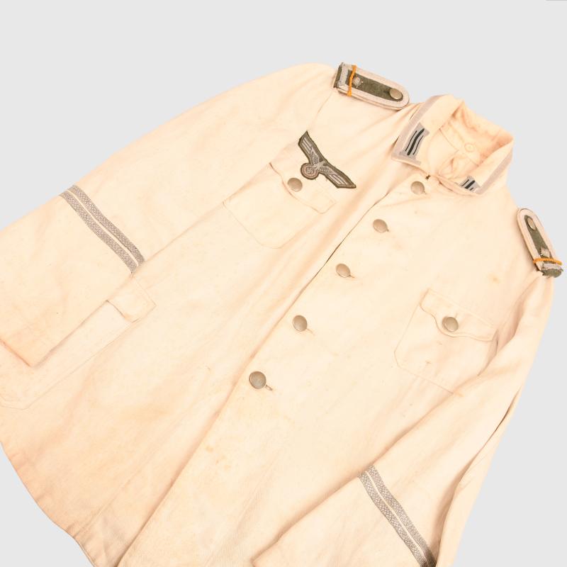 GERMAN WWII ARMY DER SPEISS WHITE SUMMER TUNIC.