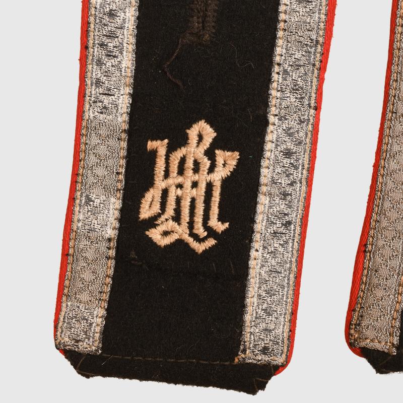 GERMAN WWII LEIBSTANDARTE ADOLF HITLER ARTILLERY NCO SHOULDER BOARDS