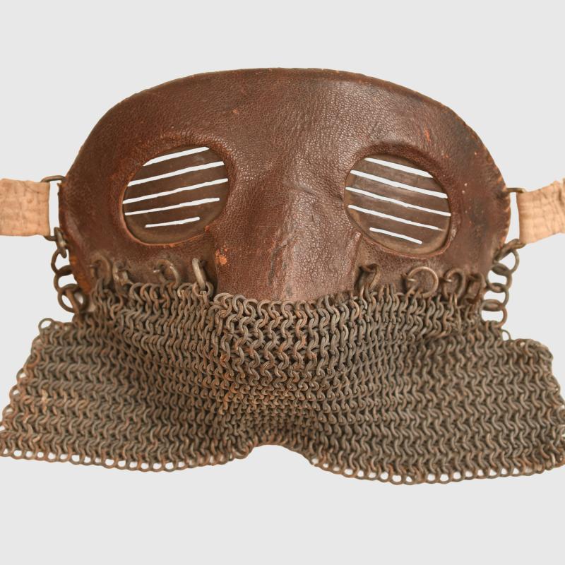 BRITISH WWI TANK CREW PROTECTIVE FACE MASK.