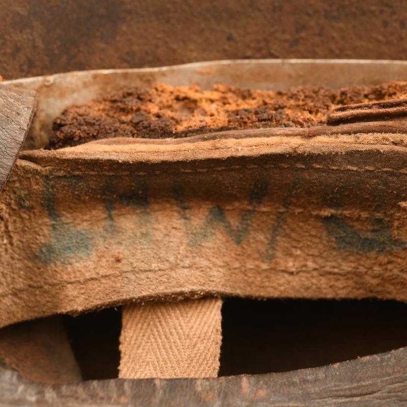 BRITISH WWII TUNISIAN USED BRITISH PARATROOPER HELMET.