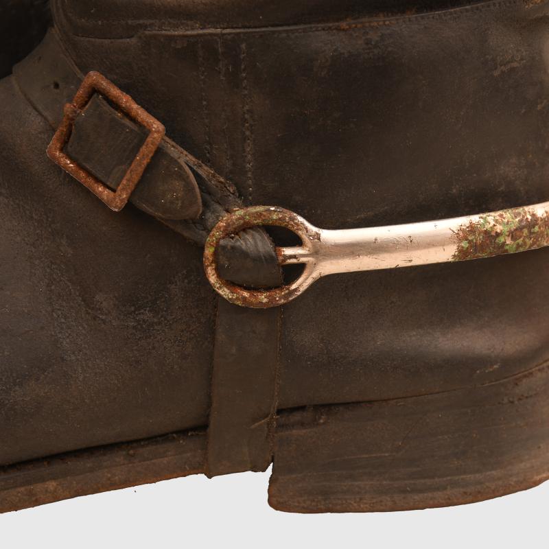 GERMAN WWI OFFICERS CAVALRY BOOTS IDENTIFIED.