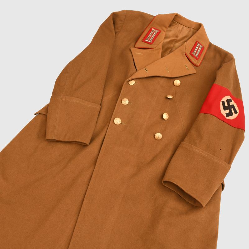 GERMAN WWII GAULEITUNG AMTSLEITER GREATCOAT AND BREECHES.