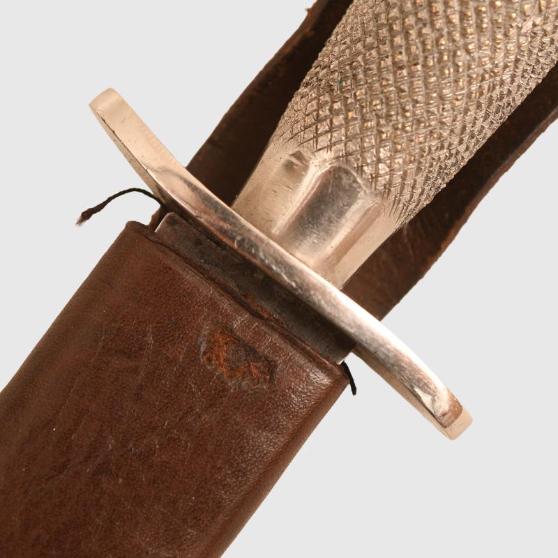 BRITISH WWII 1ST PATTERN FAIRBAIRN SYKES KNIFE.