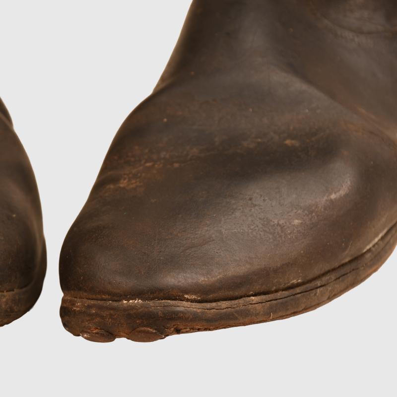 GERMAN WWI OFFICERS CAVALRY BOOTS.