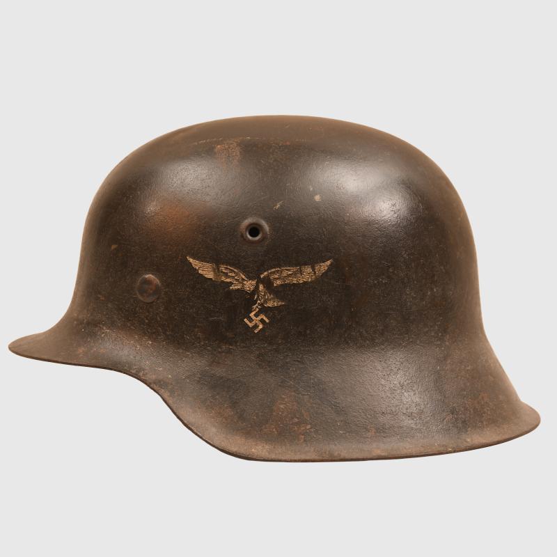 GERMAN WWII LUFTWAFFE M.42 COMBAT HELMET.
