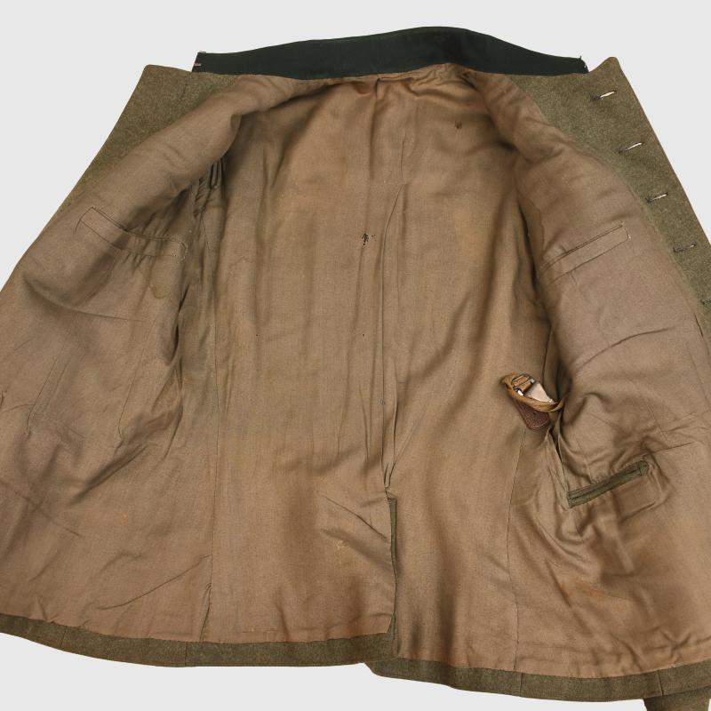 GERMAN WWII ARMY PANZER ANTI-TANK BATTALION OFFICERS TUNIC.