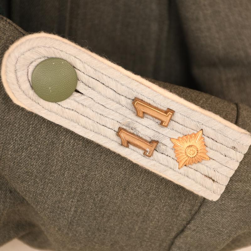 GERMAN WWII INFANTRY OBERLEUTNANT COMBAT TUNIC WITH KRIM SHIELD.