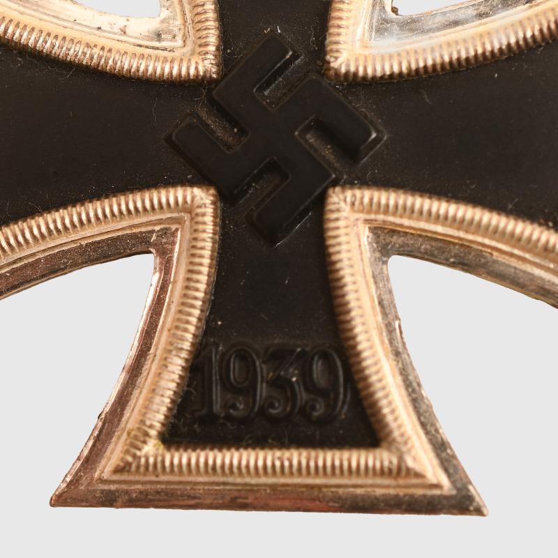 GERMAN POST WWII KNIGHTS CROSS, CASED.