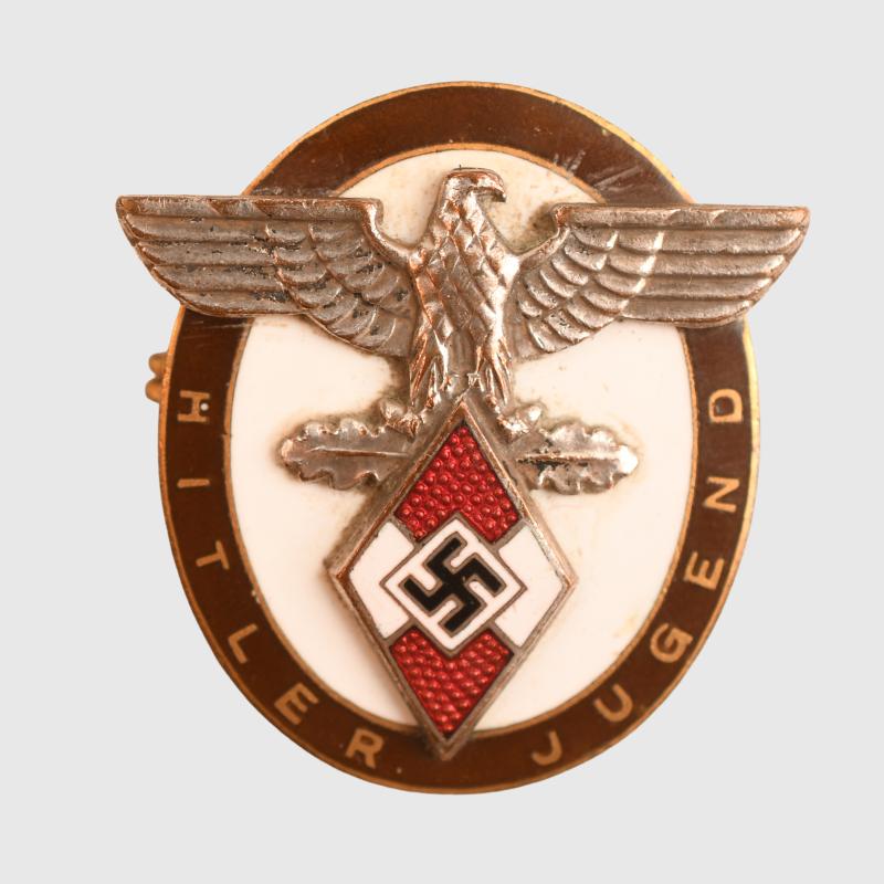 GERMAN WWII HITLER YOUTH HONOUR BADGE FOR DISTINGUISHED FOREIGNERS.