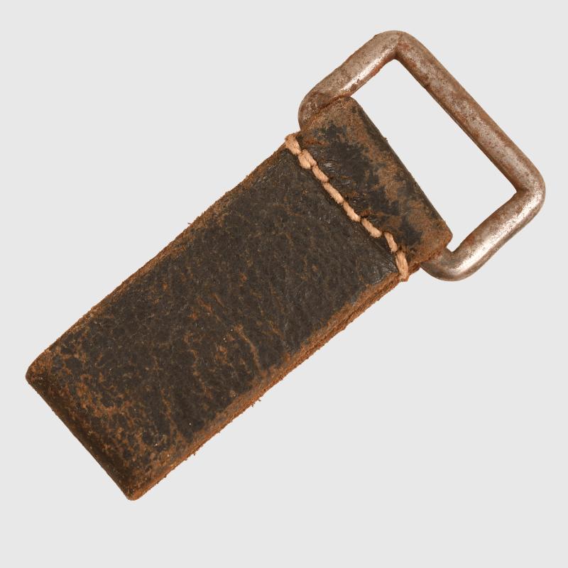 GERMAN WWII EQUIPMENT BELT LOOP.