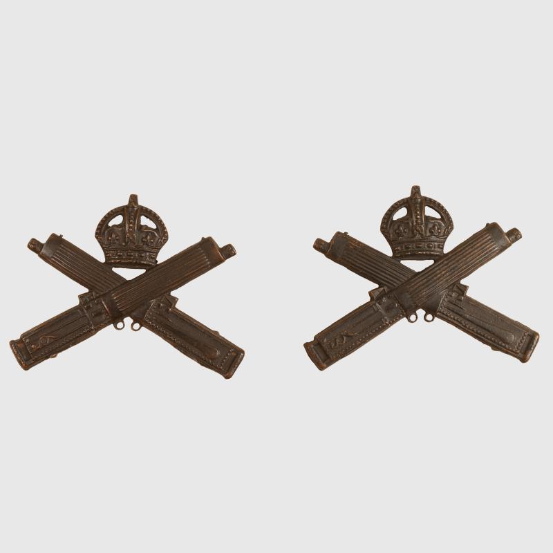 BRITISH WWI MACHINE GUN CORPS OFFICERS BRONZE COLLAR BADGES.