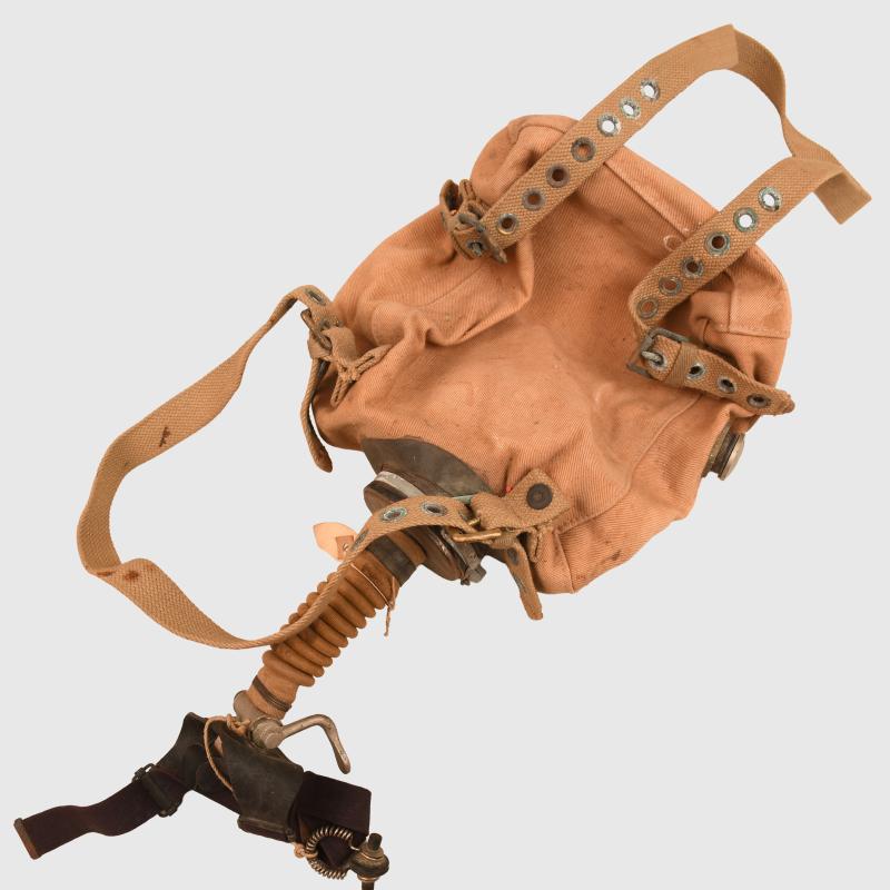 BRITISH WWII D-DAY AMPHIBIOUS TANK CREWS APPARATUS (ATEA).