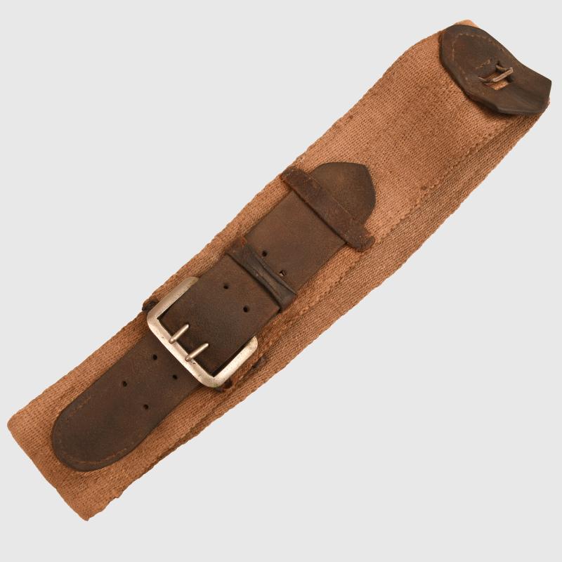 JAPANESE WWII OFFICERS OF NCO SWORD WAIST BELT.