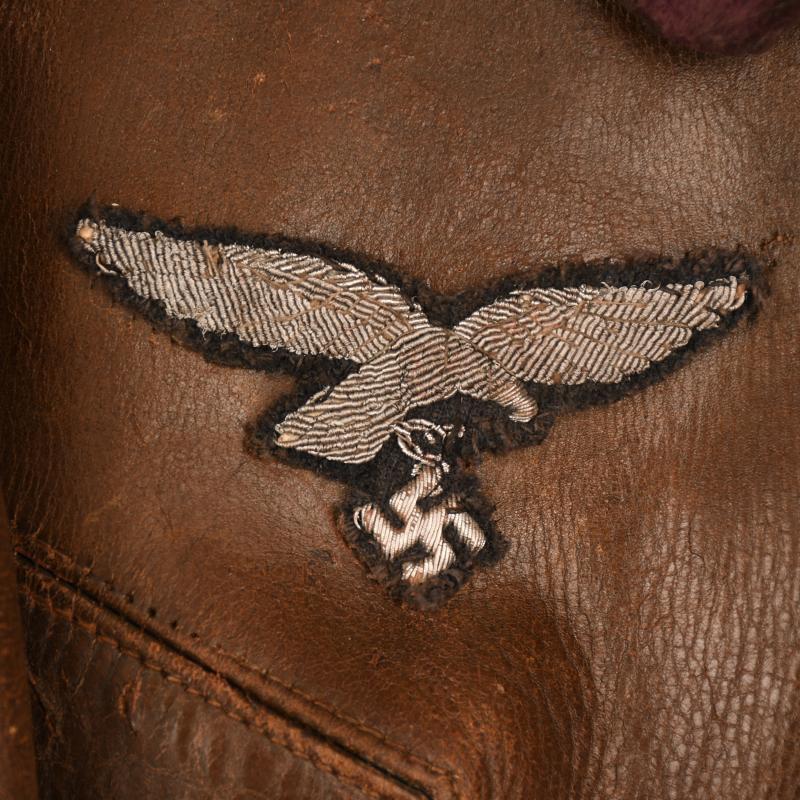 GERMAN WWII LUFTWAFFE AVIATORS LEATHER FLYING JACKET.
