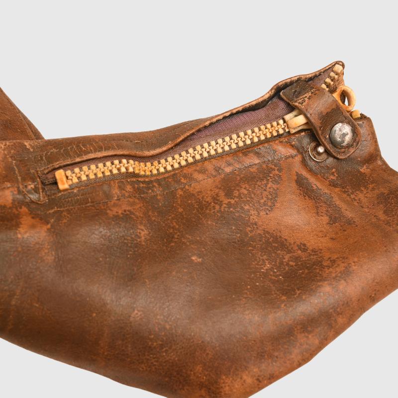 GERMAN WWII LUFTWAFFE AVIATORS LEATHER FLYING JACKET.