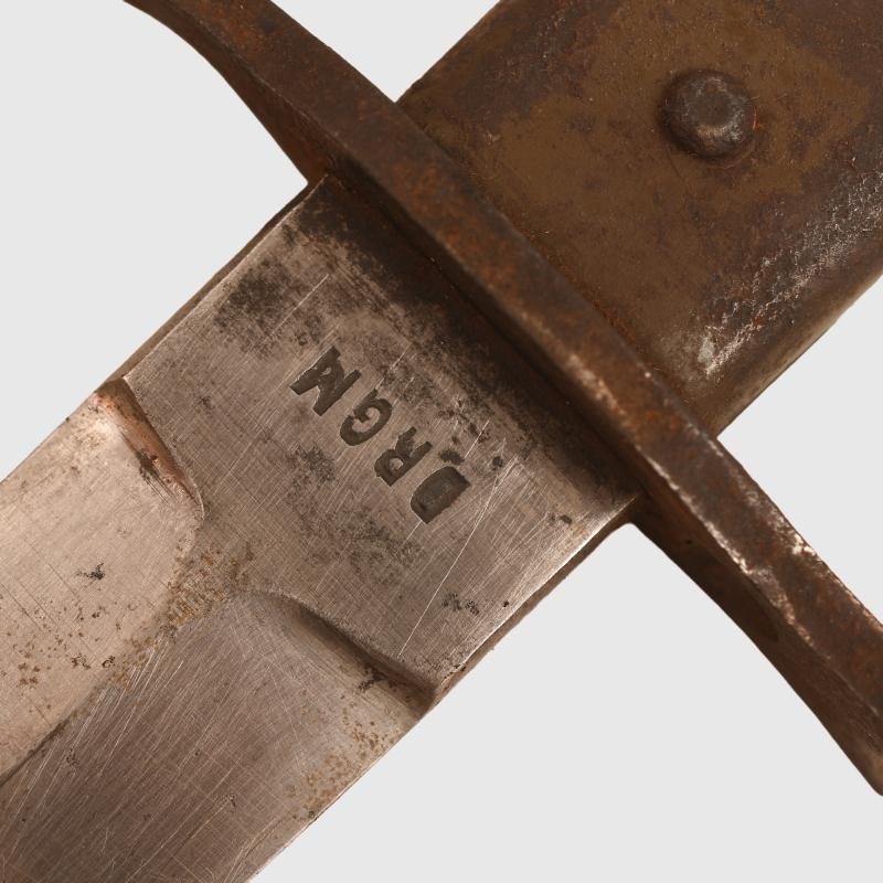 GERMAN WWI DEMAG TRENCH KNIFE/BAYONET.