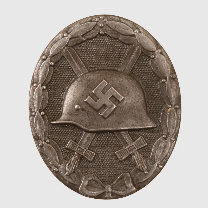 GERMAN WWII WOUND BADGE IN SILVER.