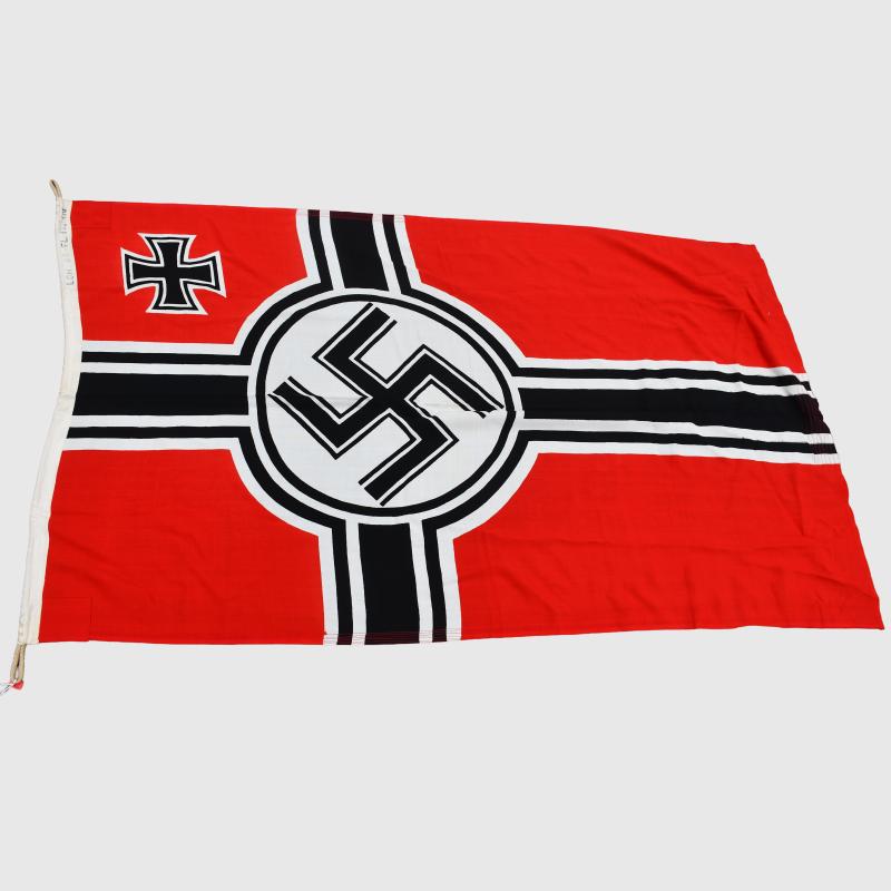 GERMAN WWII KRIEGSMARINE BATTLE FLAG.