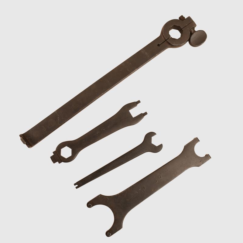 AUSTRIAN WWI SCHWARZLOZE MODEL 0712 GUNNERS KIT TOOL.