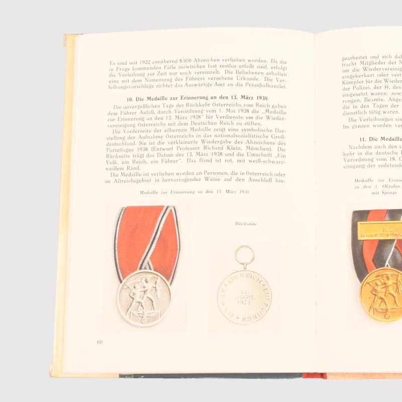 DR. HEINRICH DOEHLE WARTIME AWARDS BOOK.