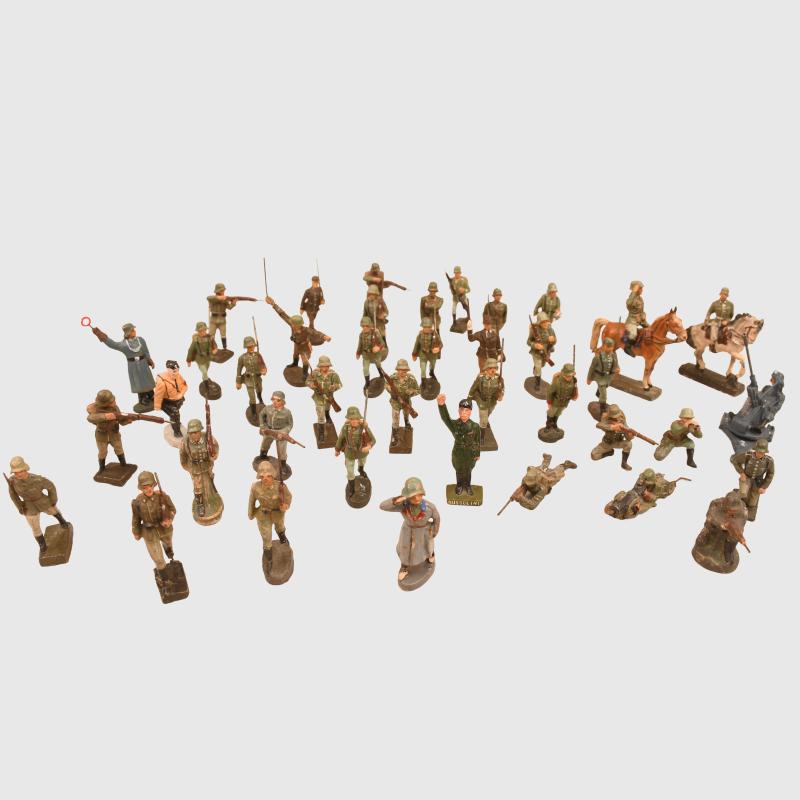 GERMAN WWII SAWDUST AND GLUE ELASTOLIN, LINEOL AND OTHERS TOY SOLDIERS.