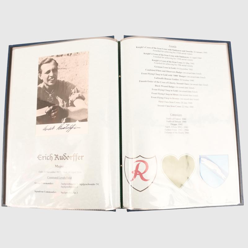KNIGHTS CROSS HOLDERS OF THE LUFTWAFFE SIGNATURE FOLDER.