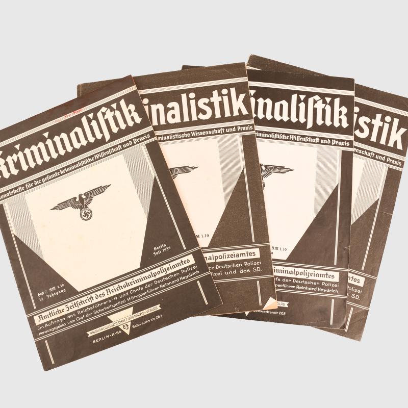 GERMAN WWII KIMINALISTIC MAGAZINES.