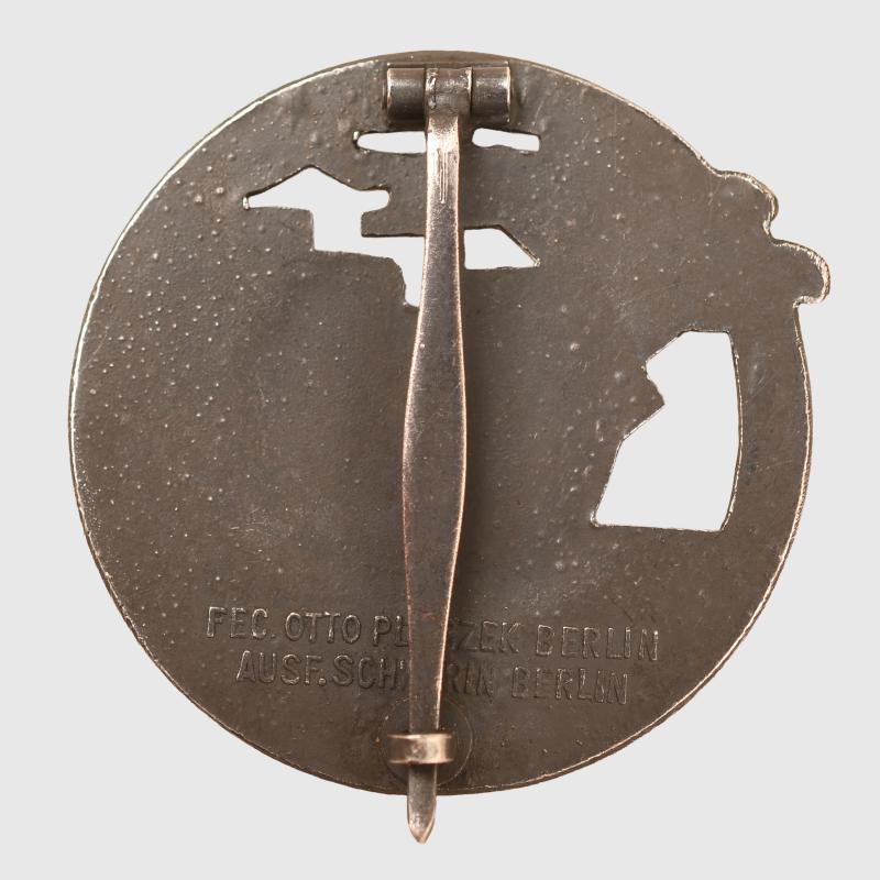 GERMAN WWII BLOCKADE BREAKER BADGE, NEAR MINT CONDITION