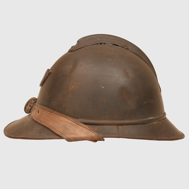 FRENCH WWI ACIER TROMPE CHASSEUR OFFICERS HELMET.