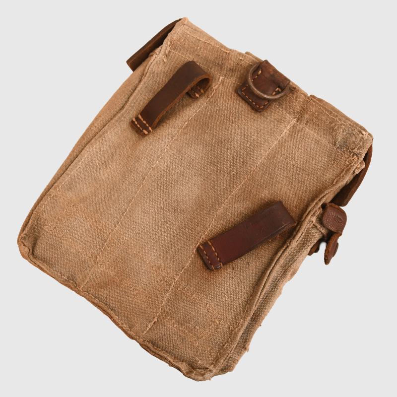 GERMAN WWII MP44 MAGAZINE POUCH.