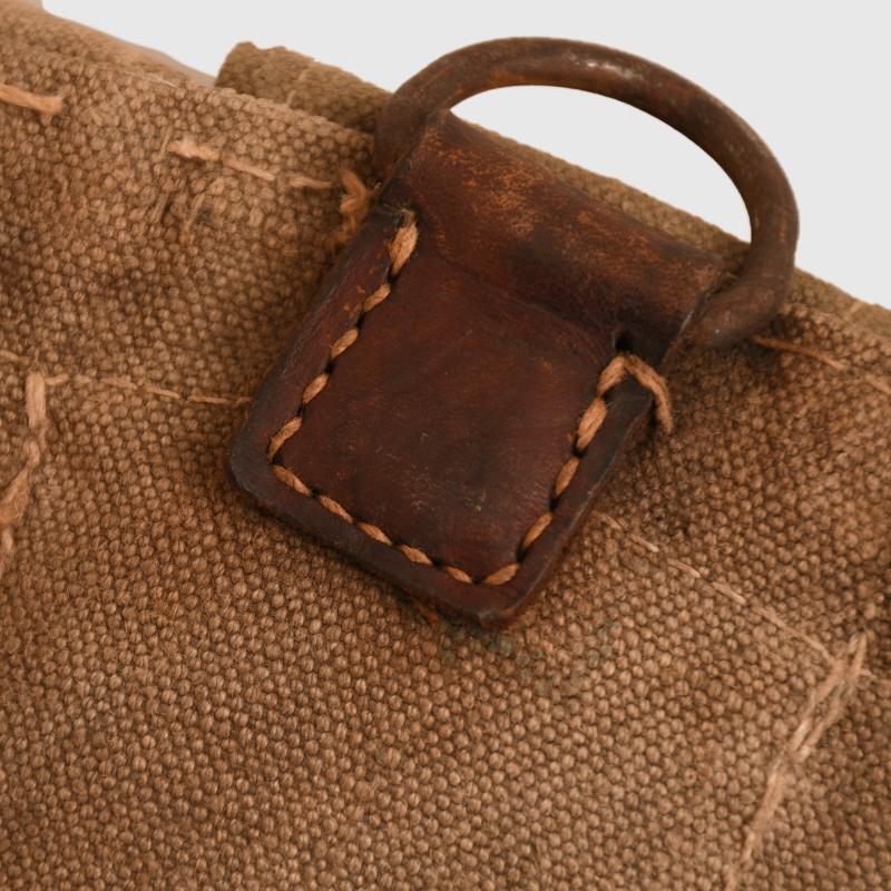 GERMAN WWII MP44 MAGAZINE POUCH.