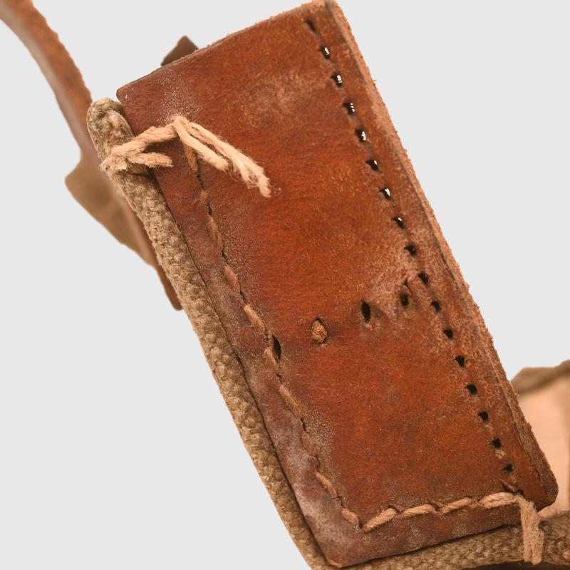 GERMAN WWII MP44 MAGAZINE POUCH.