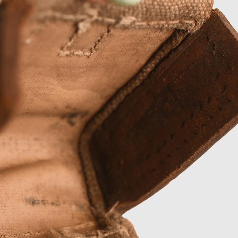 GERMAN WWII MP44 MAGAZINE POUCH.