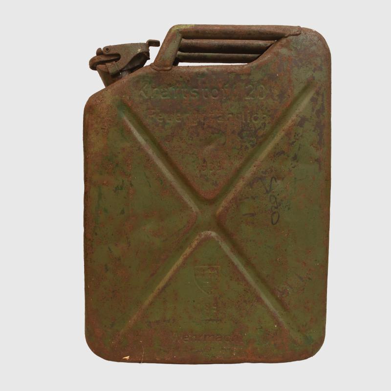 GERMAN WWII PETROL JERRY CAN.