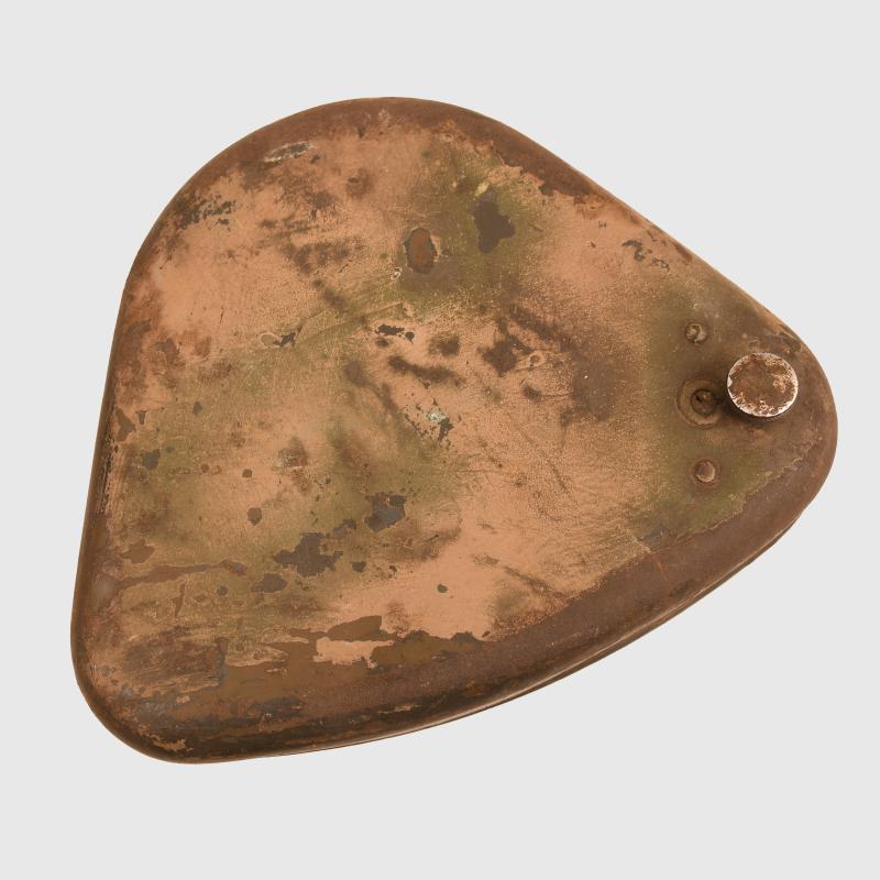 GERMAN WWII CAMOUFLAGE UNIDENTIFIED MOTORCYCLE SPARES CONTAINER.