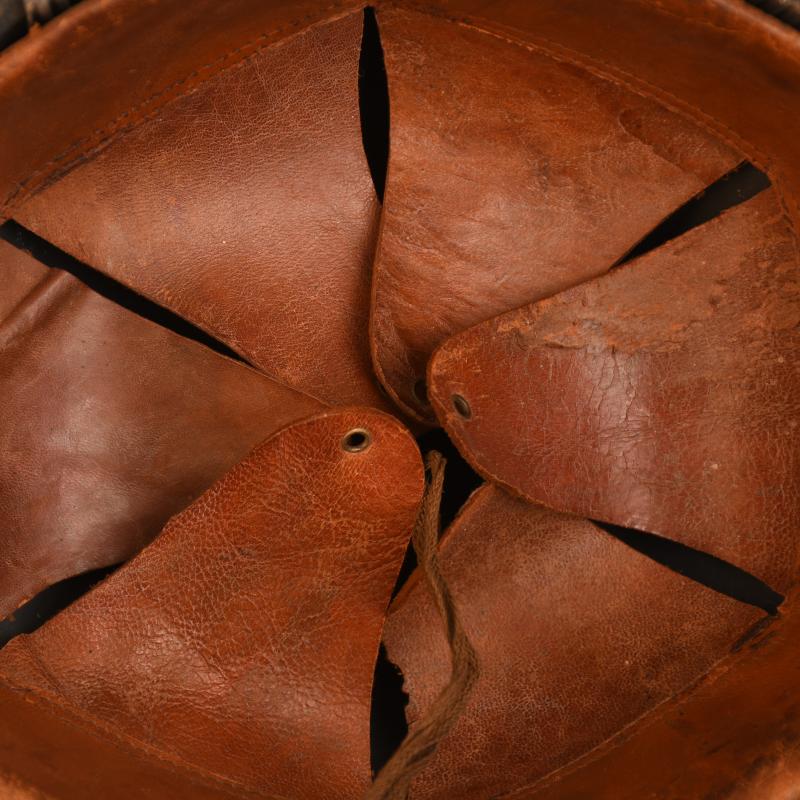 FRENCH WWI INFANTRY HORIZON BLUE ADRIAN HELMET.