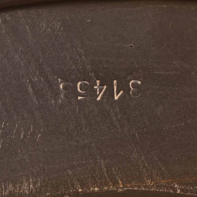 GERMAN WWII LUFTWAFFE M.40 SINGLE DECAL COMBAT HELMET.