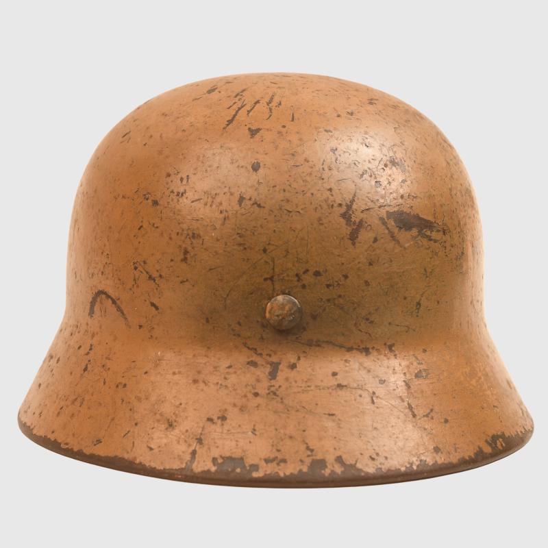 GERMAN WWII LUFTWAFFE TROPICAL M.35 COMBAT HELMET.