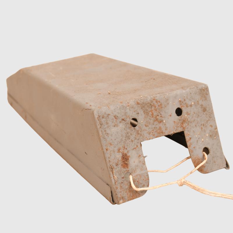 GERMAN WWII SCHWIMMWAGON NOTEK LIGHT BRACKET.
