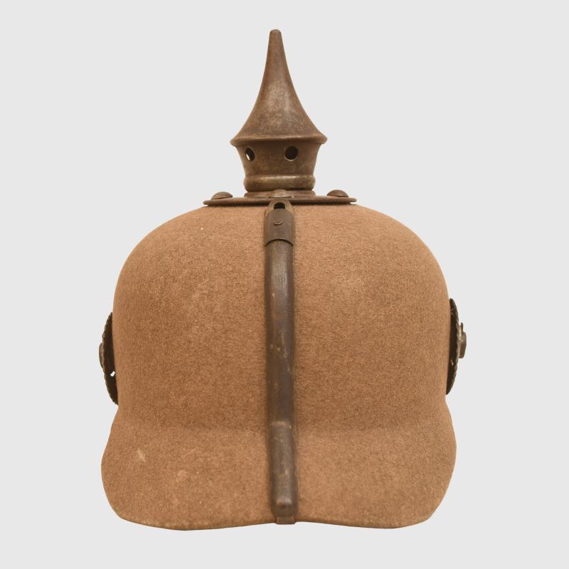 GERMAN WWI PRUSSIAN FELT PICKELHAUBE.