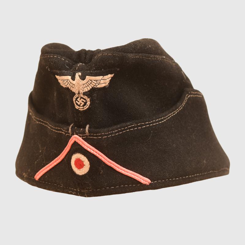 GERMAN WWII PANZER ENLISTED RANKS OVERSEAS CAP.