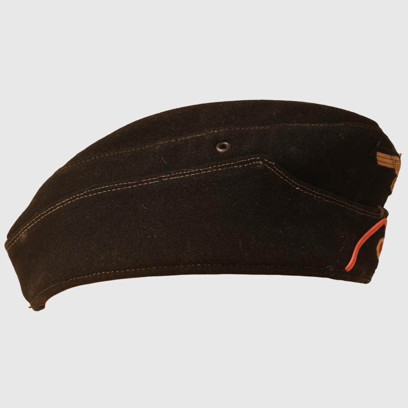 GERMAN WWII PANZER ENLISTED RANKS OVERSEAS CAP.