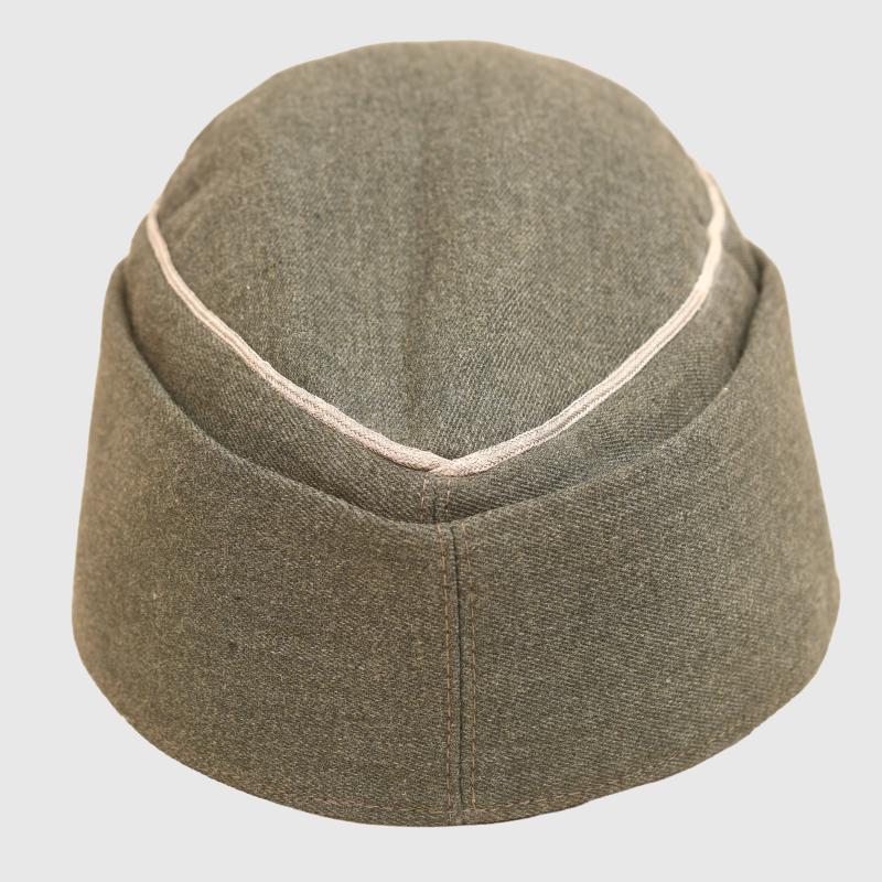 GERMAN WWII ARMY OFFICERS M.43 CAP.