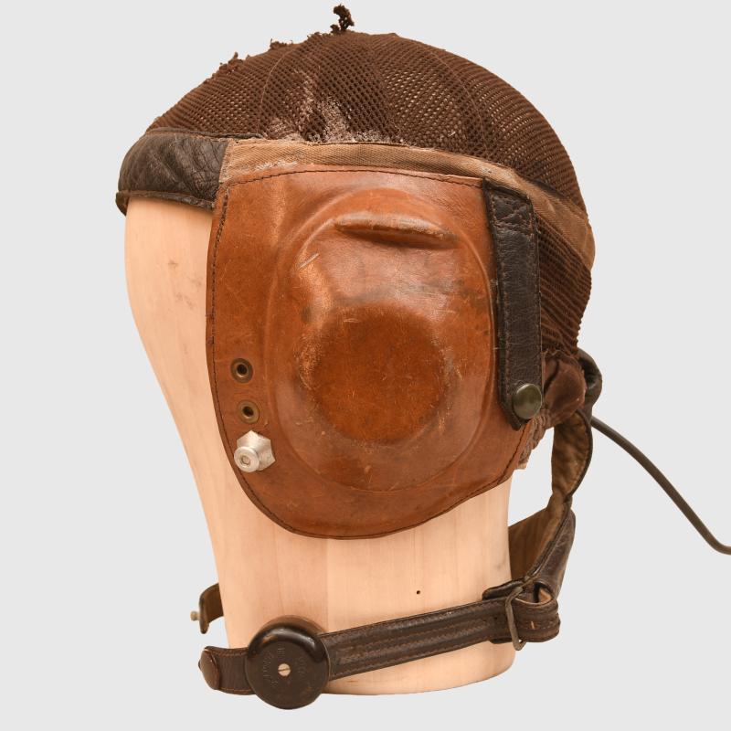 GERMAN WWII LUFTWAFFE SUMMER NETTING FLYING HELMET.