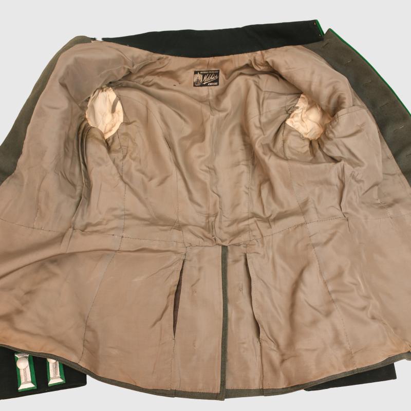 GERMAN WWII JAGER OFFICERS PARADE TUNIC.