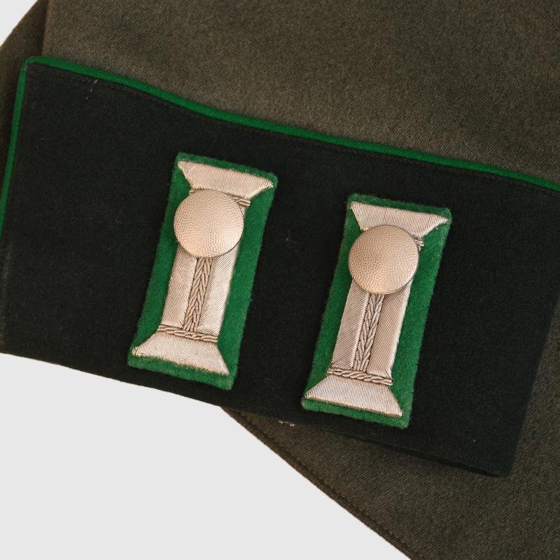 GERMAN WWII JAGER OFFICERS PARADE TUNIC.