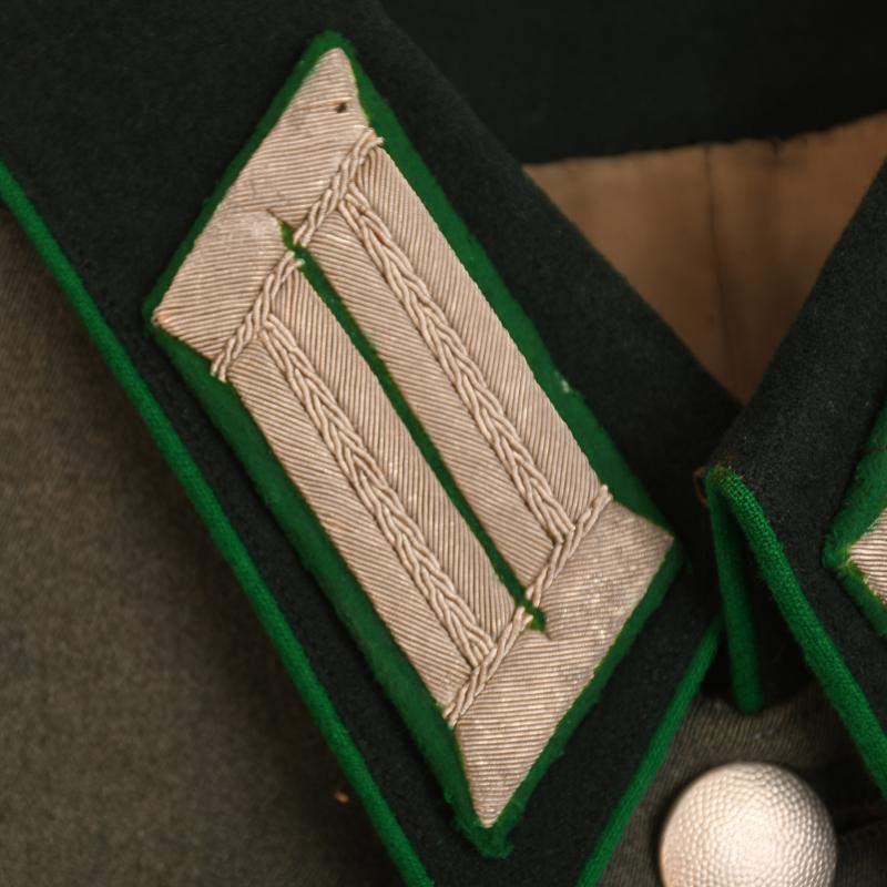 GERMAN WWII JAGER OFFICERS PARADE TUNIC.
