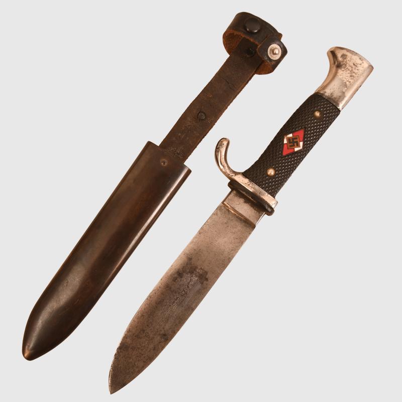 GERMAN WWII HILTER YOUTH KNIFE.